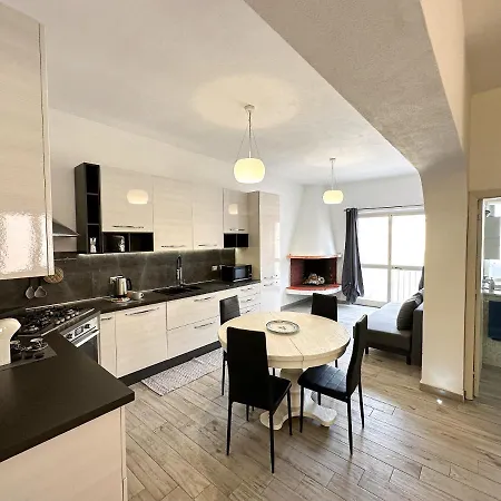 Rena Bianca A 5min Elegante 85m² * Санта-Тереза-Галлура